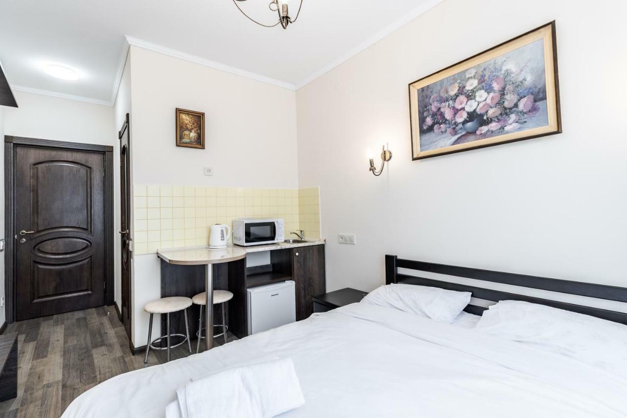 Opera House Apartment 2 Lviv Dış mekan fotoğraf